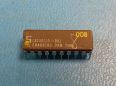 (1 PC) 13038120-001 SIGNETICS IC, 20 PIN CERAMIC DIP