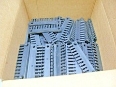 qty 10 – igus Tiewrap Plates 3125.ZB Series 3000 E Chain New 12 Teeth