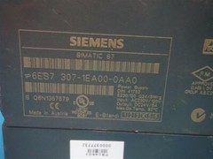 Siemens 6ES7 307-1EA00-0AA0 6ES73071EA000AA0 SIMATIC S7 w/ Breakage