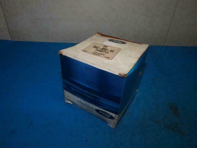 Ford F6AE-8594-AC F6AE8594AC Thermostat Housing New
