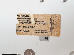 NEWMAR PHASE THREE PT-24-8W Three Stage Smart Charger 24 VDC / 8 A Marine Grade