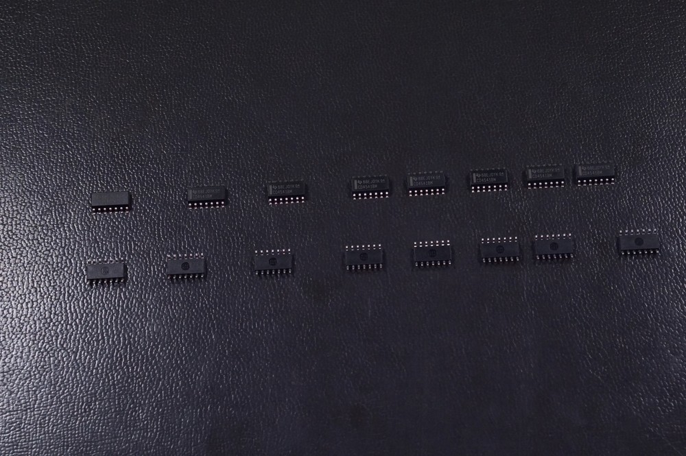 Lot of 16 CD4541BM Texas Instruments Programmable Timer 100kHz 20V SMT 14-SOIC