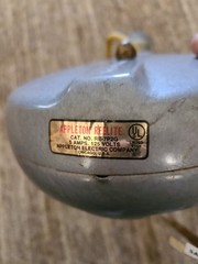 Vintage Appleton Reelite Retractable Drop Cord Light. Nice Condition. K3