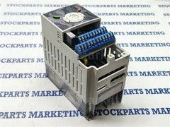 LS Electric SV004IG5A-2 SV004IG5A2 Inverter 200-230V 3Phase 3.9A 50/60Hz