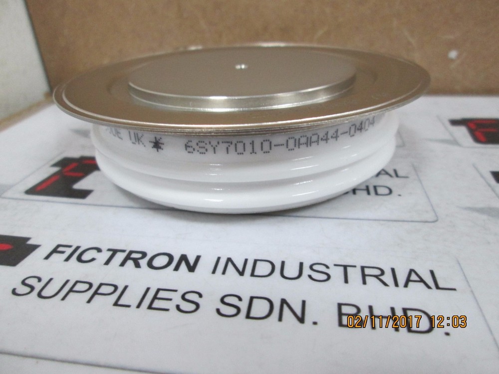 NEW 1PCS 6SY7010-0AA44-0404 WESTCODE MODULE 6SY70100AA440404