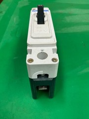 *FREE SHIPPING* Westinghouse EHD1020L Circuit Breaker 20 Amp 277 Volt 1 Pole
