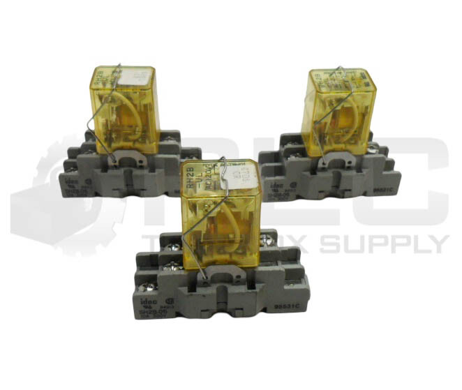LOT OF 3 IDEC RH2B-UL RELAY 120VAC W/ SH2B-05 RELAY SOCKET 10A 300V