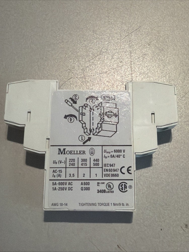 3x Eaton Moeller NHI11-PKZ0 Auxiliary Switch Block 072896