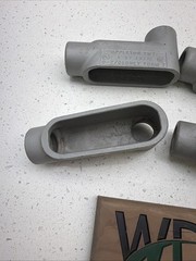 LOT OF 4) NEW APPLETON FM7 CONDUIT BODY 1″ 27 LB37