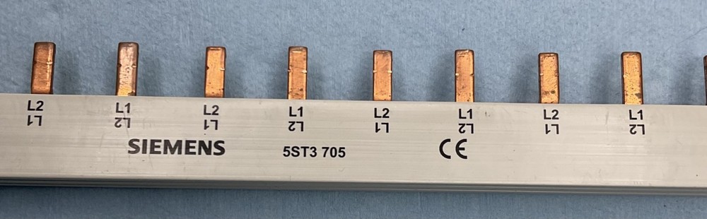 Siemens 5ST3 705 Bus Bar Connector 28″ long (used)