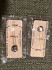 One Pair 2N502A PNP GERMANIUM TRANSISTOR BY MOTOROLA – NOS – In original packet