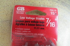Gardner Bender PSG-15, Low Voltage Staples, 7/16″ pkg of 15