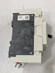 MITSUBISHI NF50-SVFU NF50-SVFU305 5A 3P 200VAC 50/60HZ 240VAC