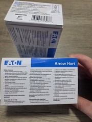 2 EATON CORPORATION WRSGF15W / WRSGF15W (NEW IN BOX)