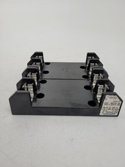 Lot of 2 – R6F30A2B Marathon 600V 30A Fuse Holder – Next Day Option