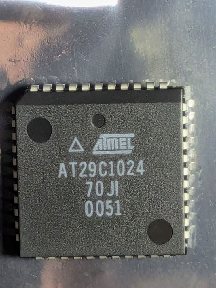 LOT OF 2 ATMEL AT29C1024 FREE SHIP CMOS FLASH PLCC44 1 Megabit 64K x 16 5 volt