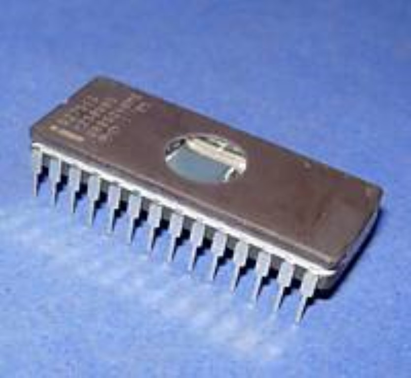 INTEL D27513 DIP-28 RH