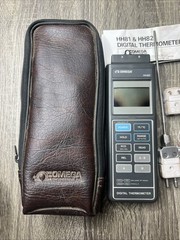 Omega Engineering HH82 Digital Thermometer Tested Works W/Case + Manual + Probes