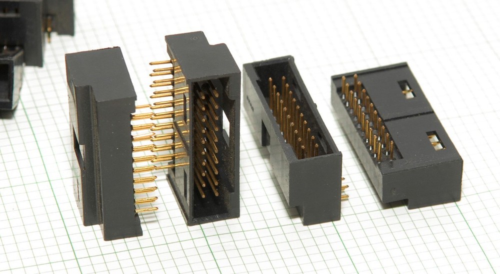 Lot of 8 – Premium BERG Right Angle 90° PCB Connector 20 Pin Shrouded Header
