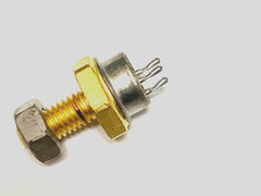 2N5070 UHF-Microwave Transisitor Unbranded | FREE Shipping within the US!