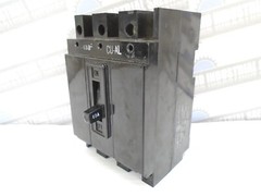 General Electric – TE32040 – Molded Case Circuit Breaker – 40 Amp (REFURBISHED)