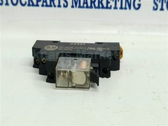 Lot 5 pcs Allen-Bradley 700-HK36Z24-4 SER A Relay 24VDC w/ Socket 700-HN 121