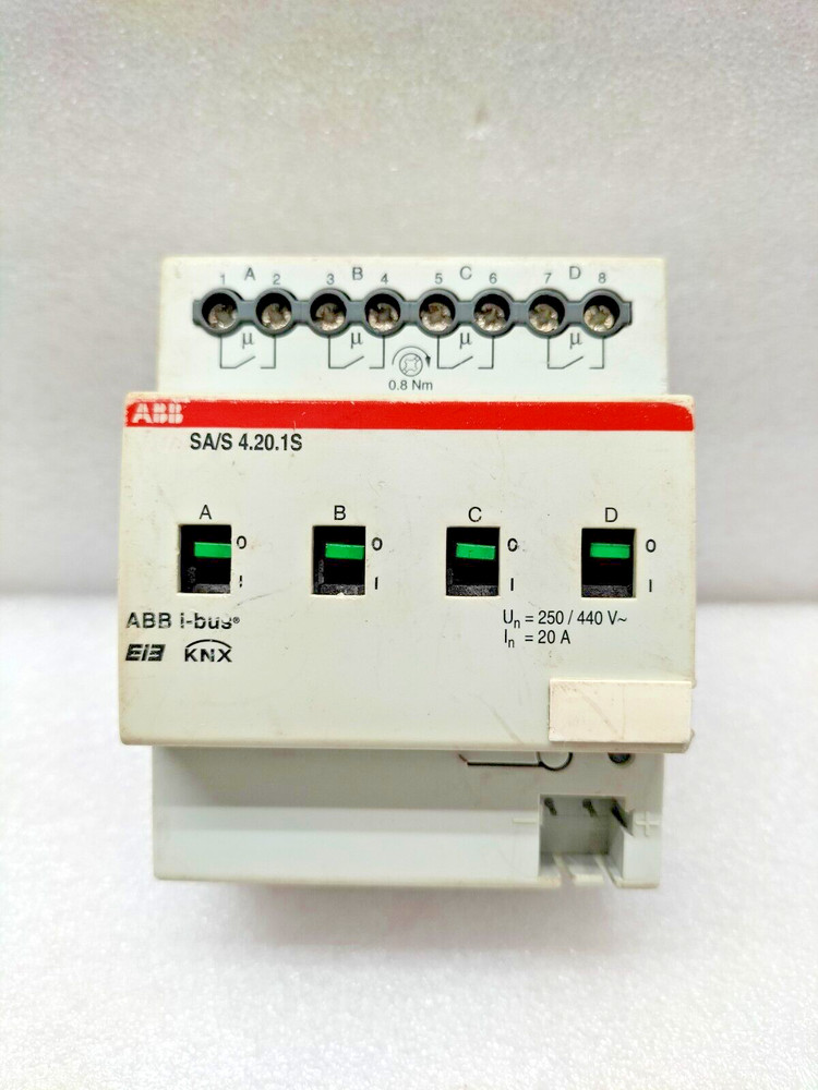 ABB SA/S4.20.1S SWITCH ACTUATOR 4F,20A ,2CDG110048R0011