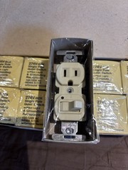 LOT OF 10 NEW EAGLE 274 IVORY SINGLE POLE QUIET SWITCH W/ PILOT LIGHT RECEPTACLE