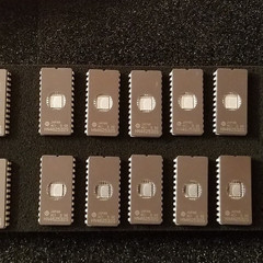 HITACHI HN462532G 462532 2532 4 X 8 32Kbit UV EPROM CDIP24, NOS never used USA