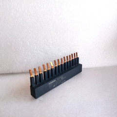 Siemens 3RM1910-1DA Busbar 3-Phase for 5 Motor Starters 15-Pole 480V