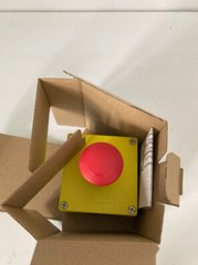1PCS NEW FOR SIEMENS 3SU1801-0NA00-2AA2 Standard set of button box Fast Shipping
