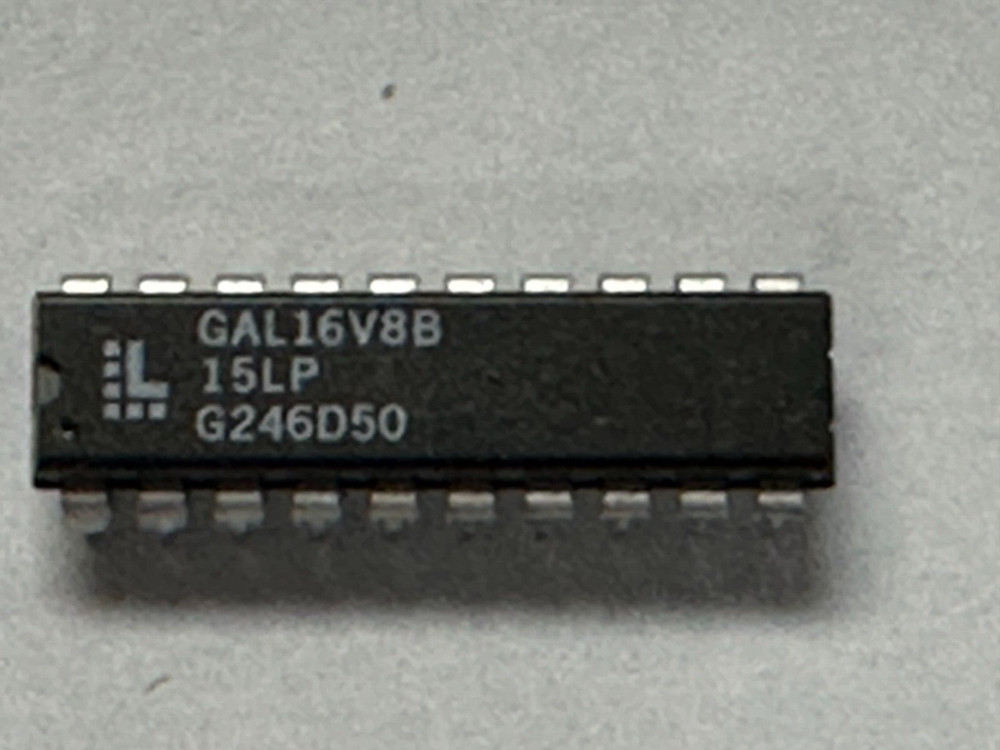 2 Lattice GAL16V8B-15LP High Performance E2CMOS PLD Generic Array Logic IC’s
