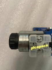 Rexroth R900906285 DBW10B2-52/315-6EG24N9K4 brand new relief valve R900906285