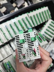 one Delta DVP01PU-S Welcome counteroffer