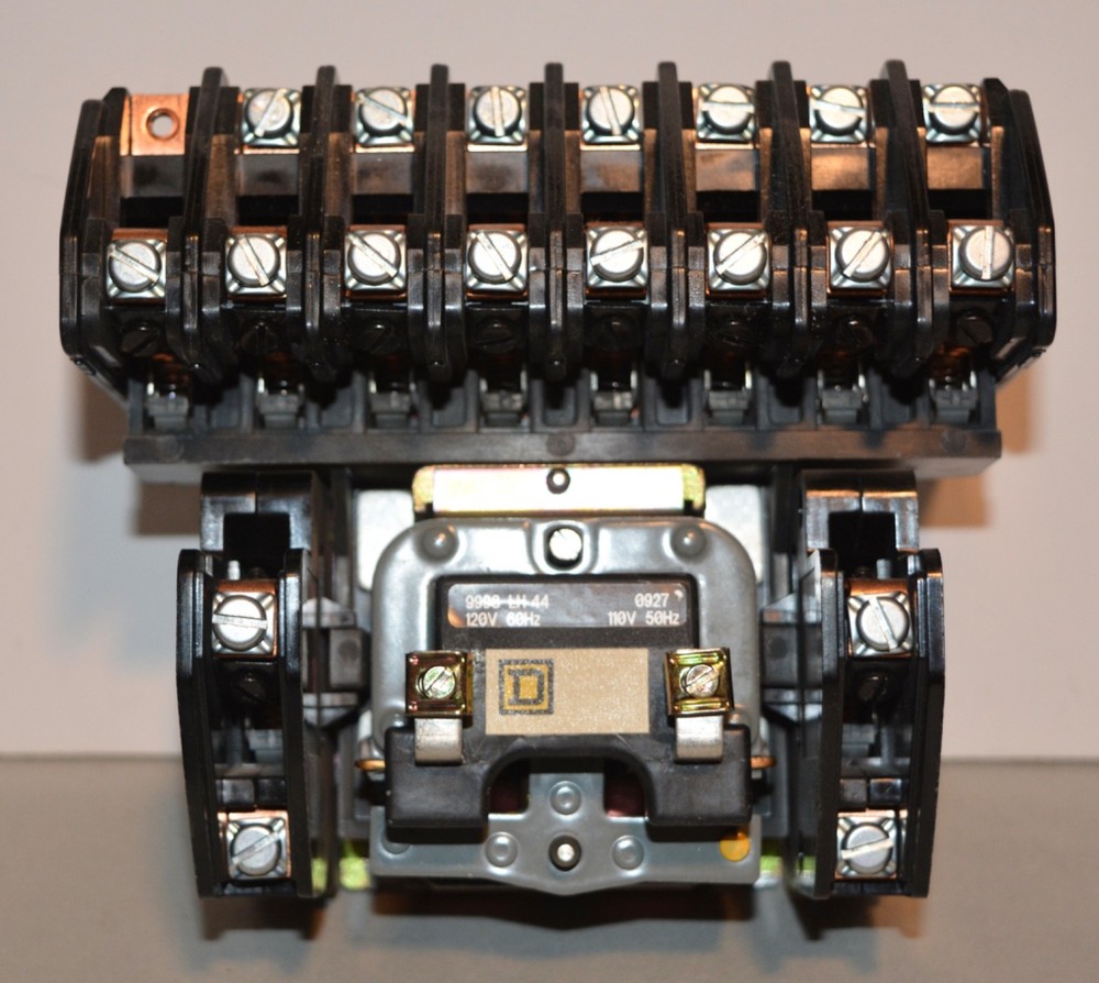8903L01000 Square D Series C Lighting Contactor Tested & Works Well 8903 L01000