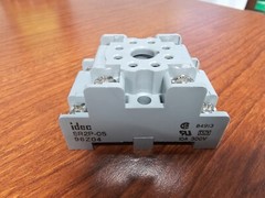 5 TE Connectivity Potter & Brumfield 27E122 RELAY SOCKETS 8 POS CHASSIS MOUNT