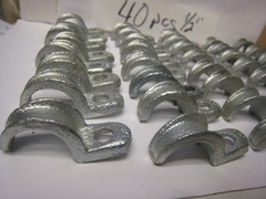 40 yes 40 Topaz 561, 1/2″, 0.31″ Hole, Iron 1-Hole, Snap-On, Rigid Conduit Strap