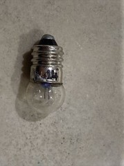 Tung-Sol No. 14 Flashlight Lamps Bulbs 2.47V .30A Miniature Screw Base
