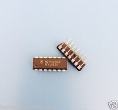 10x MC74HC14AN MOTOROLA 74HC14AN IC INVERTER HEX SCHMITT 14 PIN DIP
