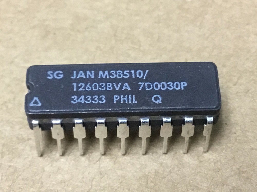 (1 PC) MICROSEMI-SG JM38510/12603BVA 18 Pin Ceramic DIP MFG CERTS