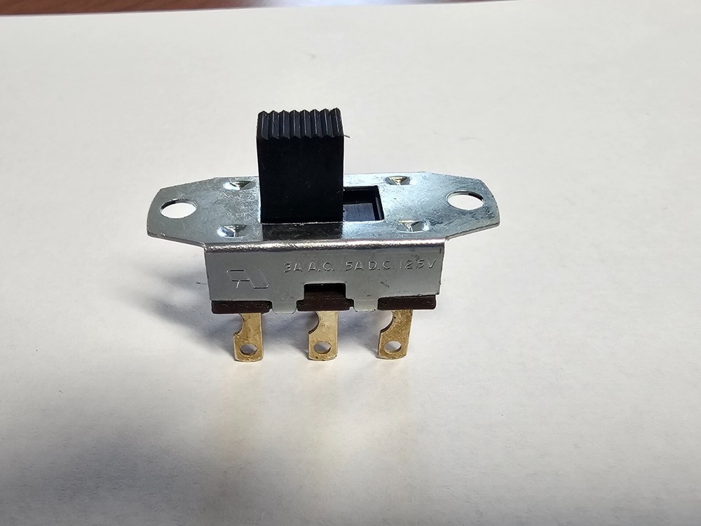 CW Industries GF-326-000 Slide Switch (109 pieces)
