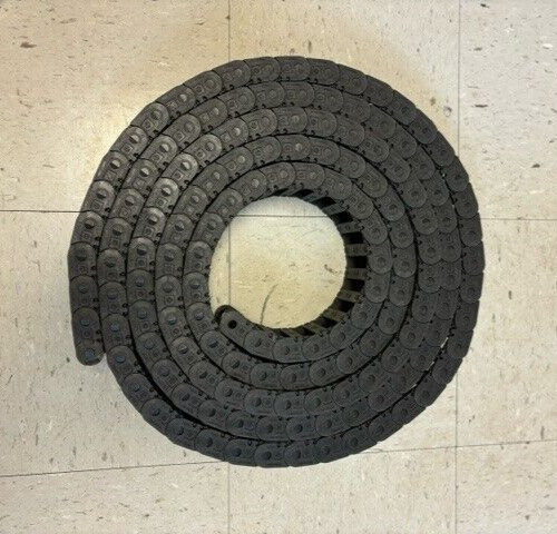 NEW IGUS 1400.068.100 Energy Chain Cable Carrier 16′ 2 1/2″ L X 3 3/8″ X 1 1/8″