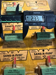 Sans-A-Fuse FA 1200-1 Circuit Breaker [Lot of 5] – NOS Vintage Bulk – 5A Thermal