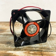 Grainger Dayton 4C766 Fan – 110 CFM, 3100 RPM, .5 Amps – Used?