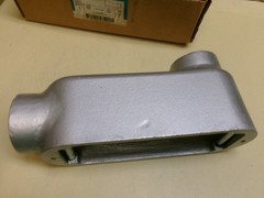 Crouse-Hinds LB-200 M 53, 2″ Form 5 Conduit Body with Rollers