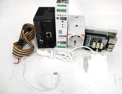 KEYENCE IV2-G30F VISION SENSOR WITH EXTRA PARTS -US IMPORT FEE IS PAID-