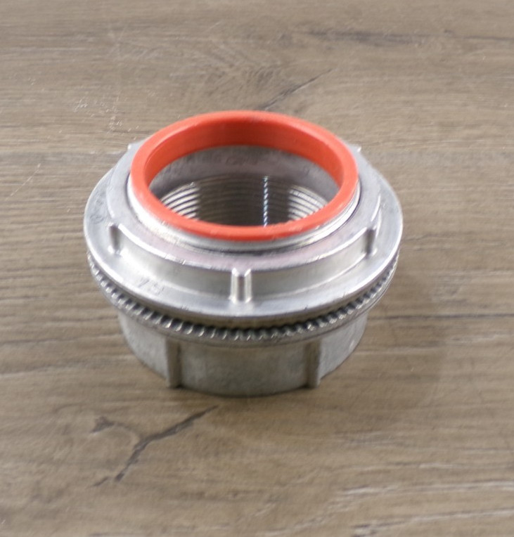 Cooper Crouse Hinds Myers Scru-tite Hub Conduit Fittings ST-6 2″ Zinc NOS S7