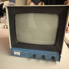 ElectroHome 12-687-03 Monitor 9 Video Gaming Vintage Made In Canada Gamer