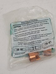 Lot of 5 – (2) LRU263R Littelfuse Fuse Reducers – Next Day Option – New