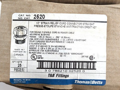 21 Pcs Thomas & Betts 2520, Liquidtight Strain Relief Cord Conn, 1/2″ .125-.250
